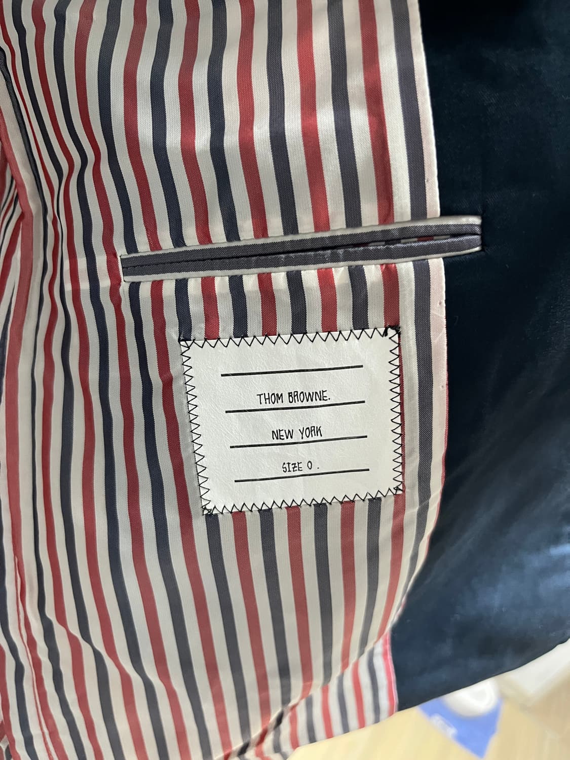 톰브라운 금장 맥코트 상품이미지3