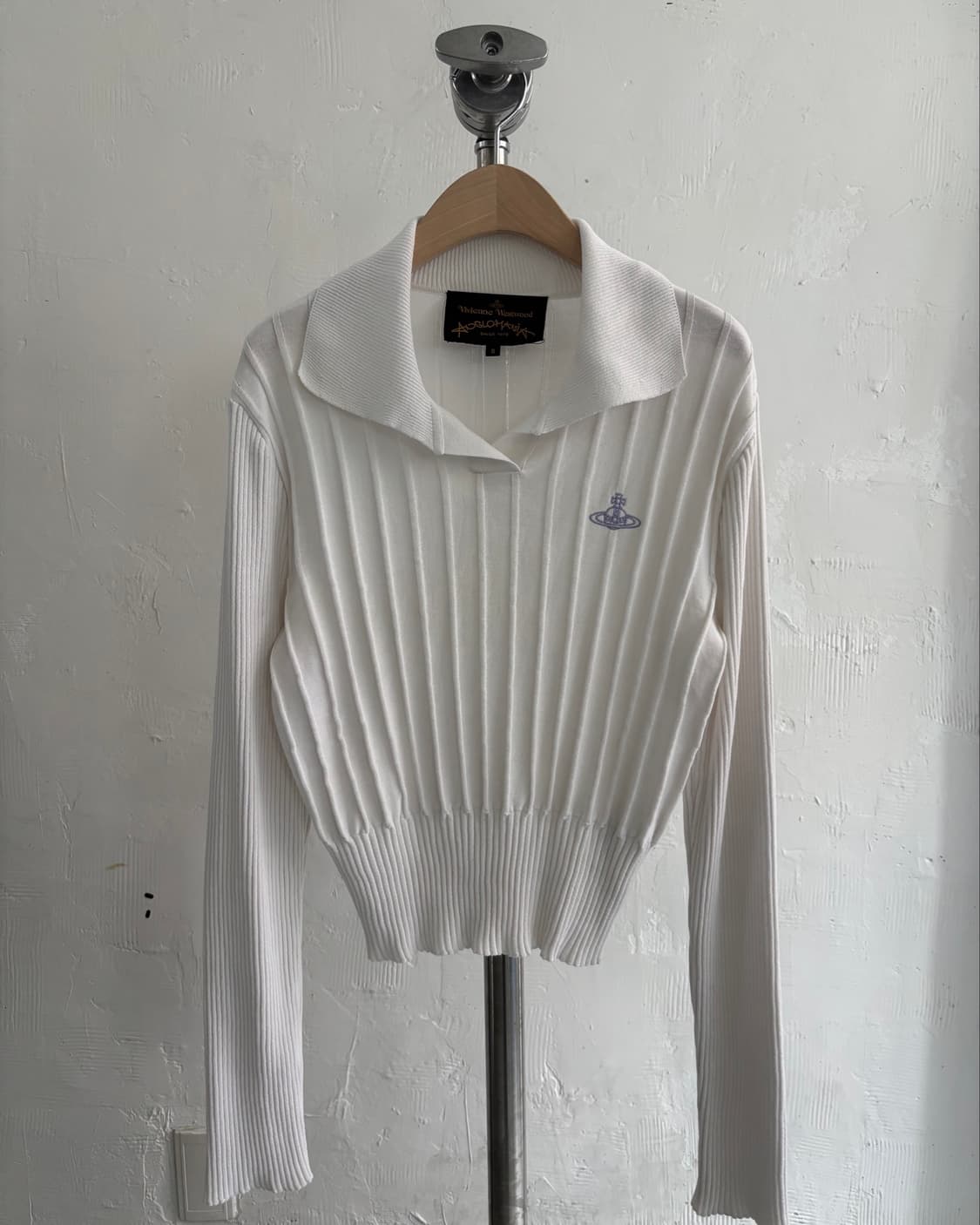 Vivienne Westwood 비비안웨스트우드 화이트 카라 크롭 니트 상품이미지4