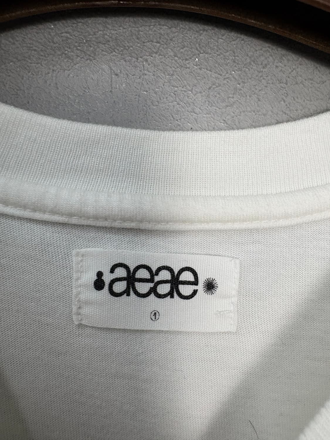 에이이에이이 웹로고 화이트 반팔 A3758 상품이미지5