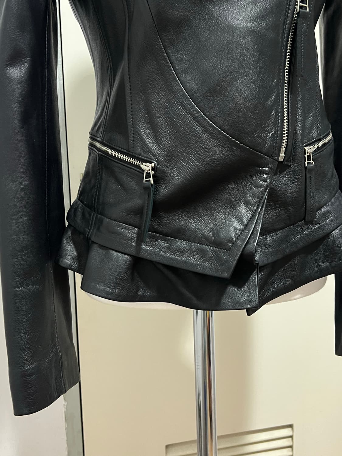 ROBO LEATHER-JACKET 상품이미지4