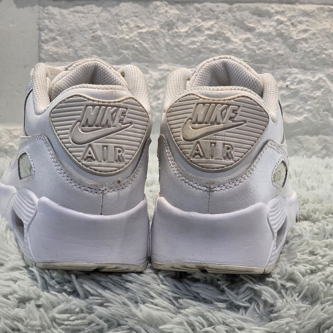 2a-26:나이키 에어맥스 90 화이트 (22.5cm)-상태굿 상품이미지3