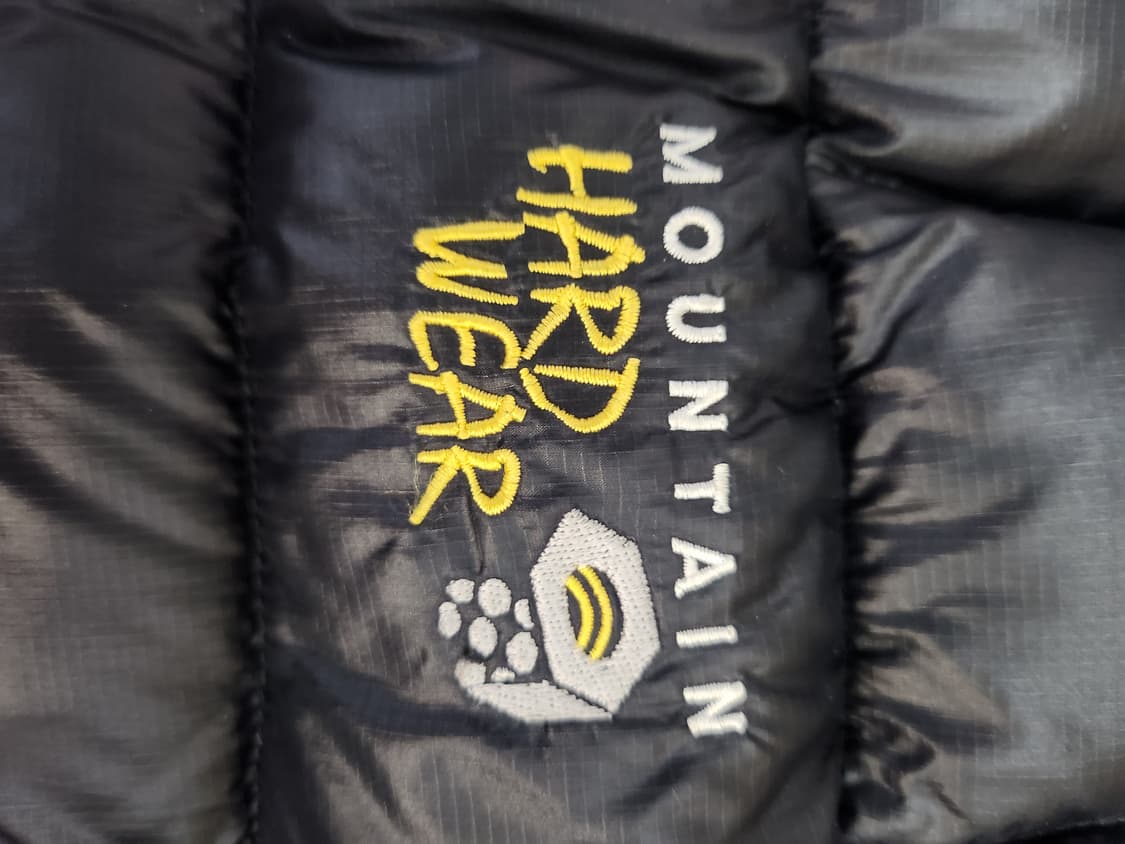 마운틴하드웨어 경량패딩 105-110 상태좋아요 상품이미지3