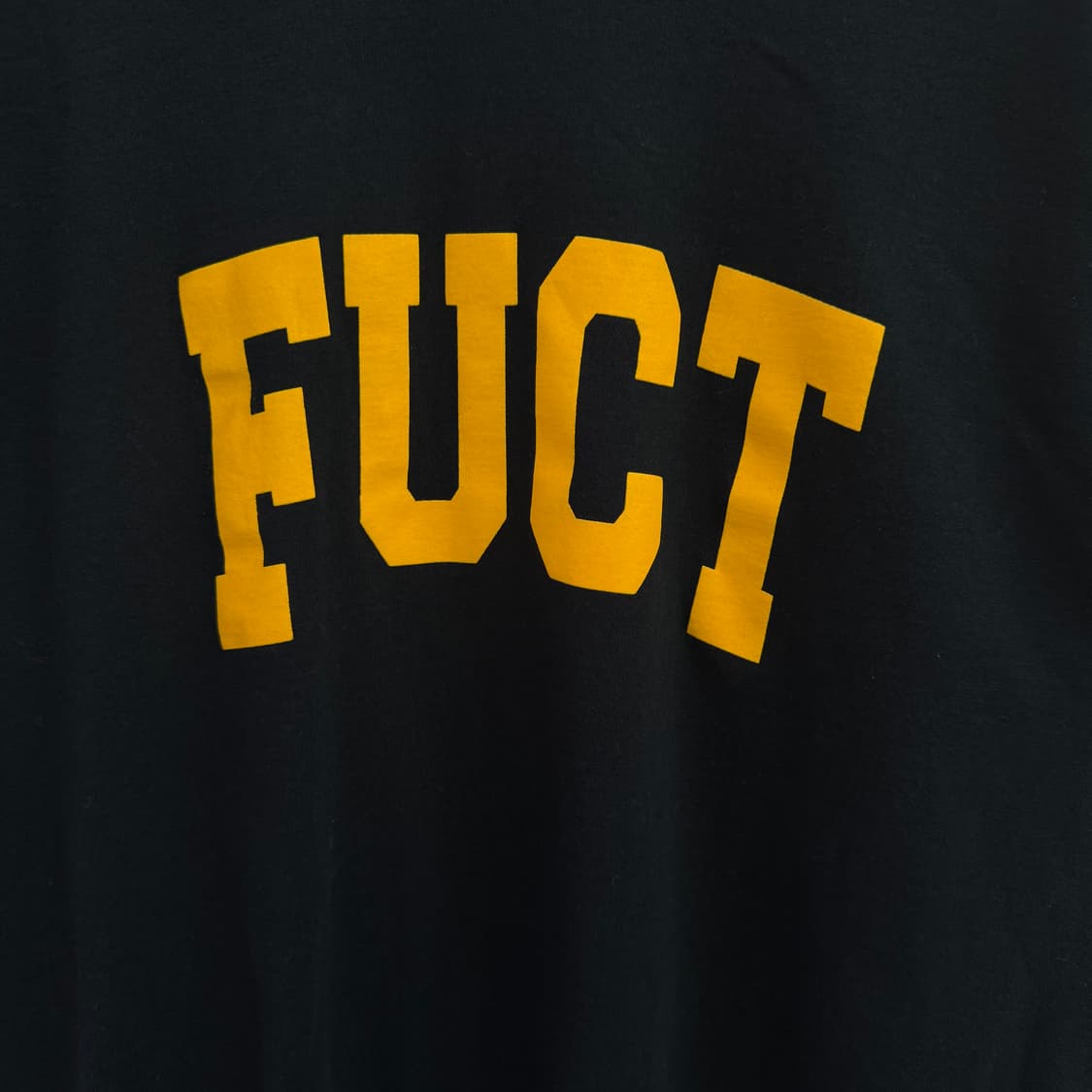 Fuct 스펠아웃로고 티셔츠 상품이미지2