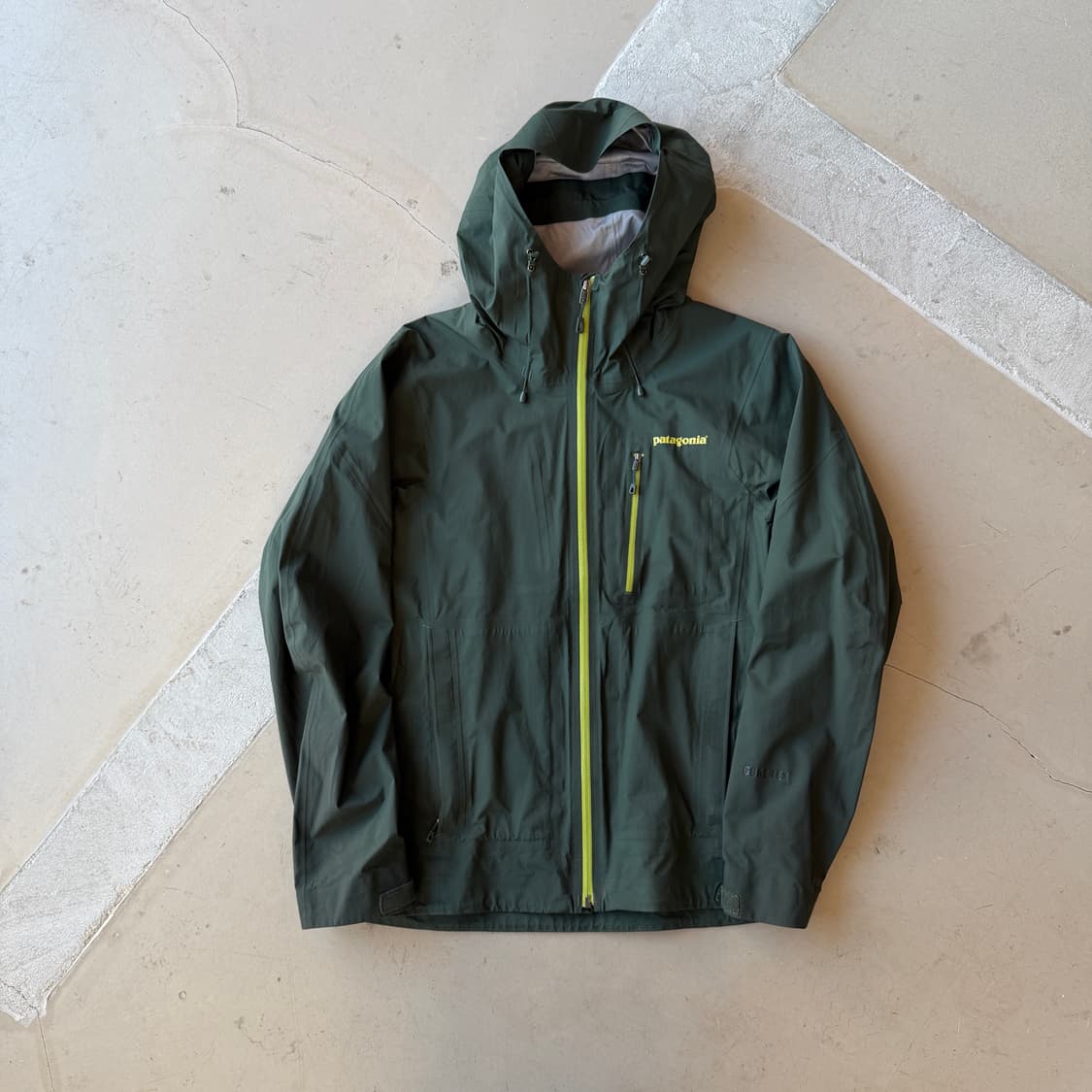 파타고니아 리쉬리스 고어텍스 하드쉘 자켓 상품이미지2