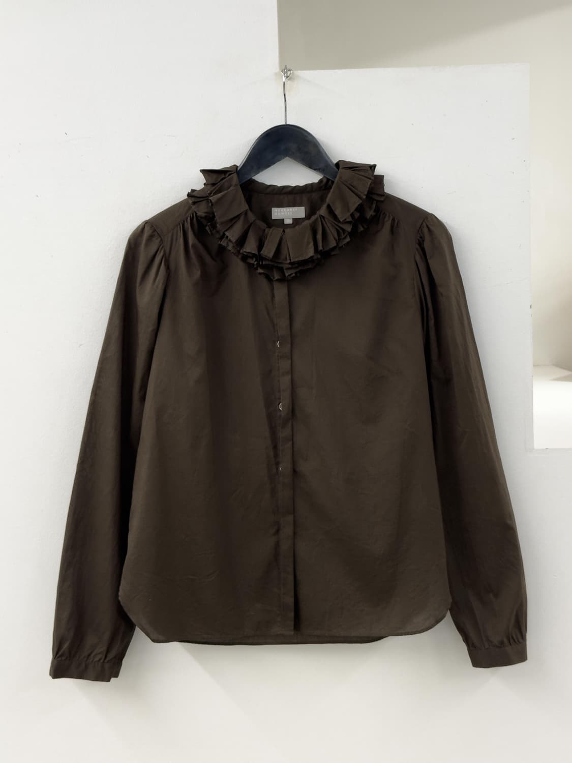 마가렛 호웰 프릴 셔츠 상품이미지1