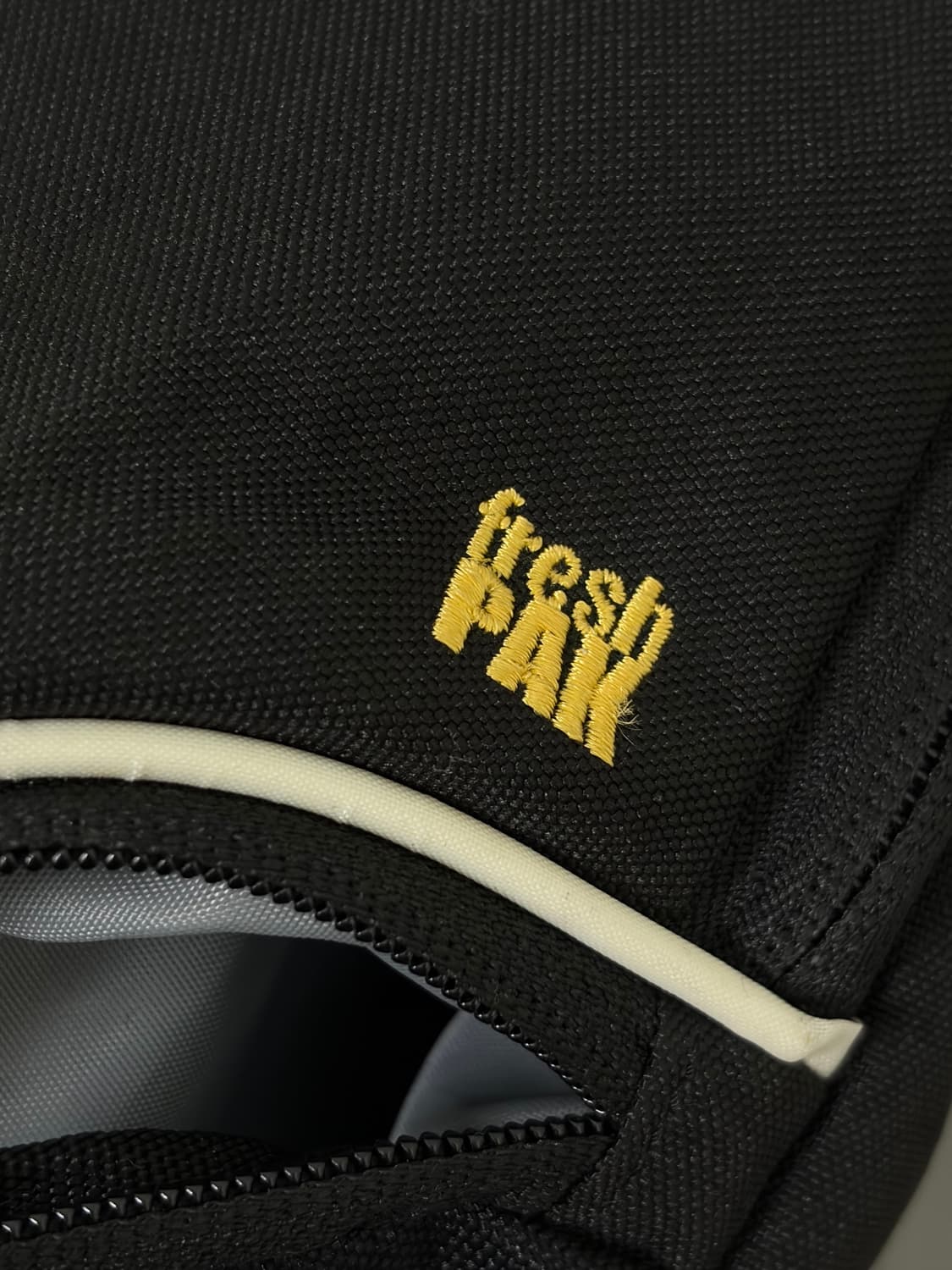 아디다스 fresh pak 백팩 red & black 상품이미지4