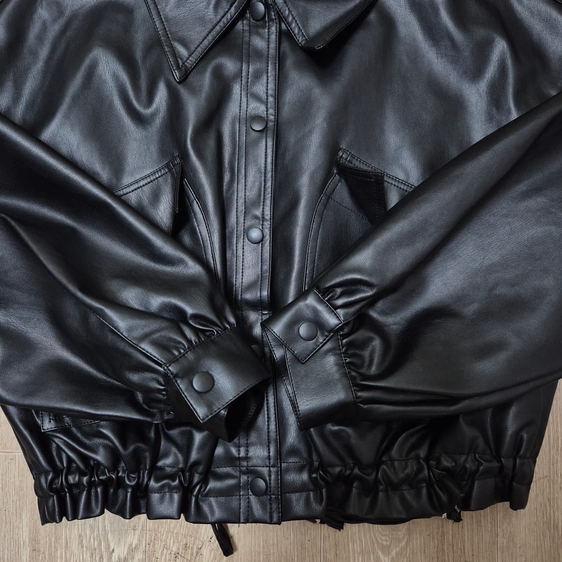 PAPRIKA 파프리카 여성 크롭 레더 가죽자켓 88-96-160 상품이미지3