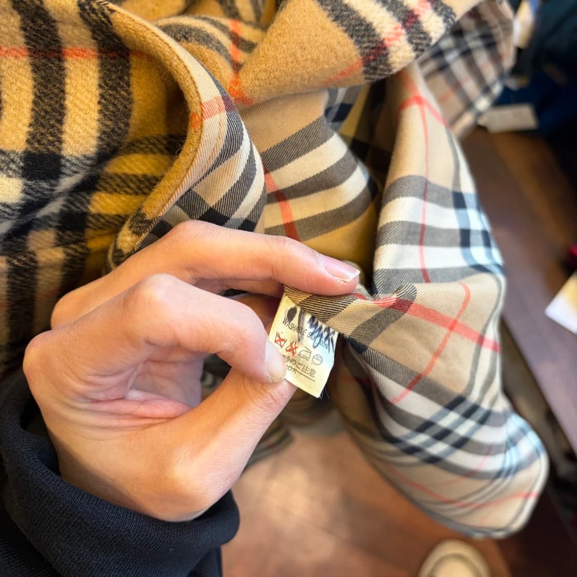 15765 - 버버리 노바 체크 실크 코트 (WASHABLE SILK 1 상품이미지6