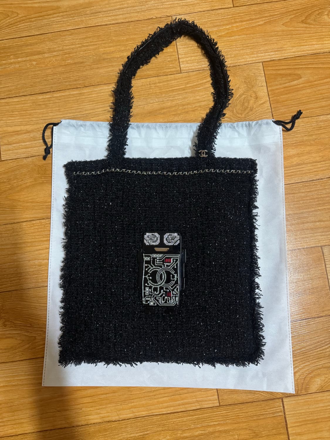 2017 샤넬 로봇 트위드 토트백 상품이미지3