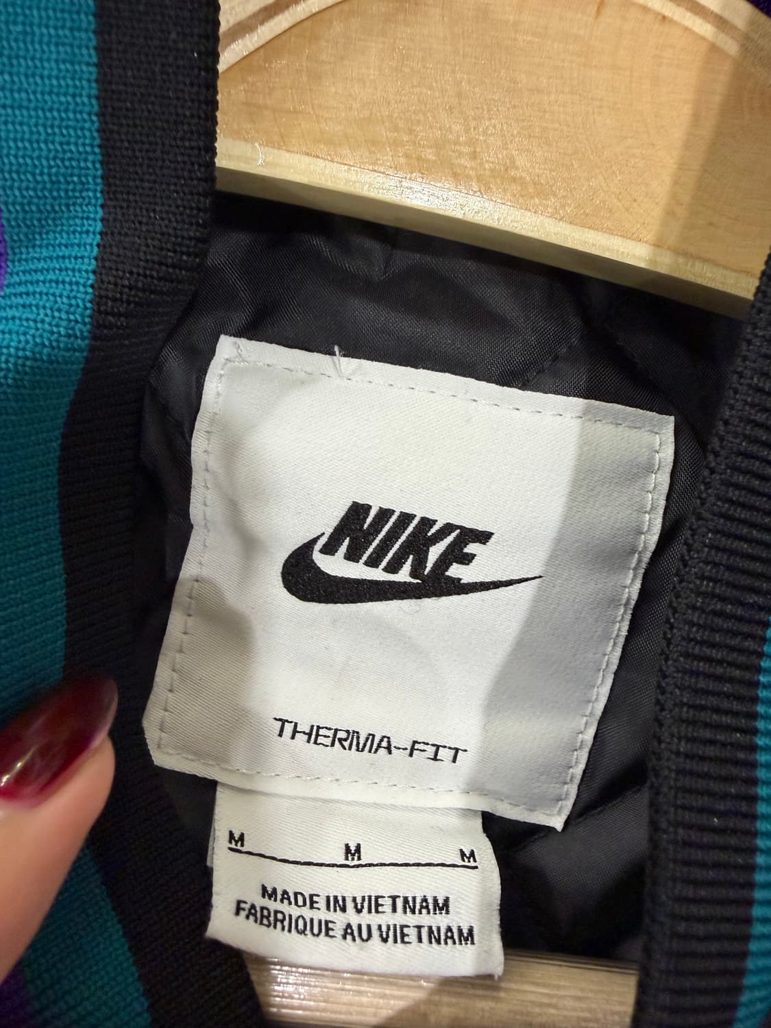 316. 나이키 덕아웃 루즈 사틴 자켓 바시티자켓 상품이미지3