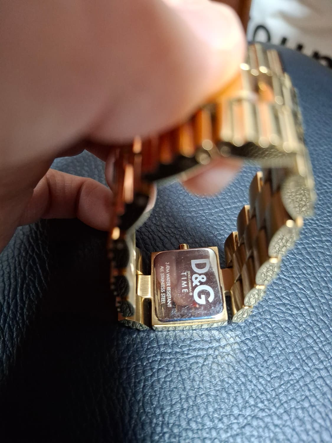 (마지막특가) 돌체앤가바나 금장 사각 시계 상품이미지4