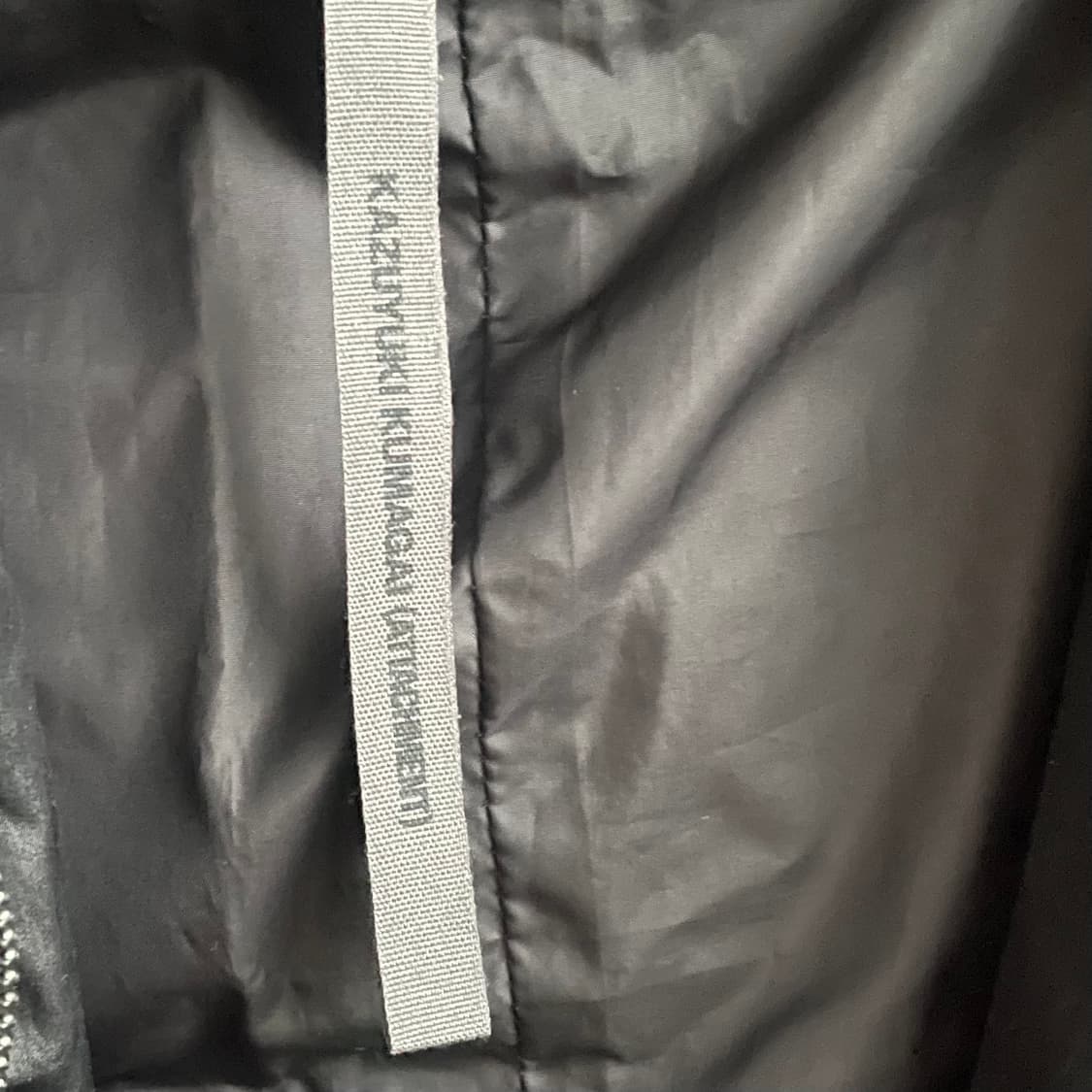 카즈유키쿠마가이 절개 패딩 상품이미지6