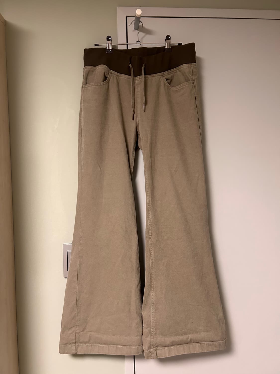 ootj 로우라이즈 부츠컷 Khaki low boots cut pants 상품이미지4