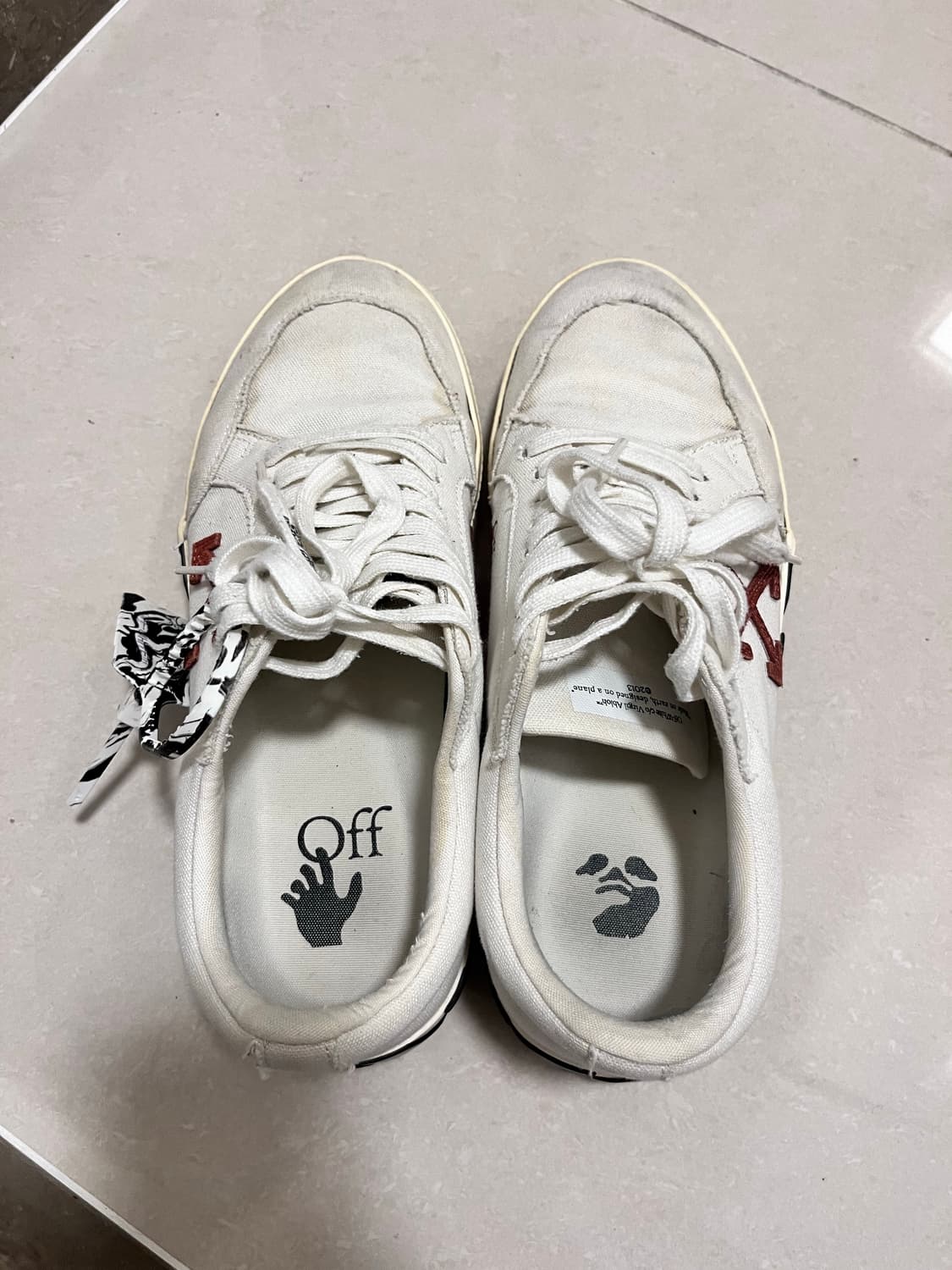 Off-White 정품 스니커즈 275mm 상품이미지1