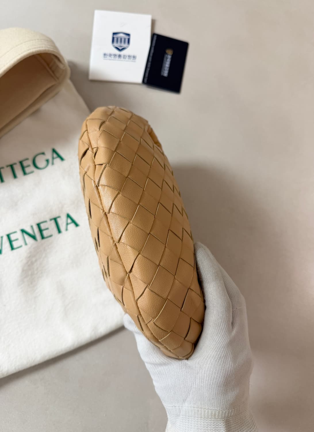 정품 보테가 베네타 조디백 미니 아몬드 상품이미지7