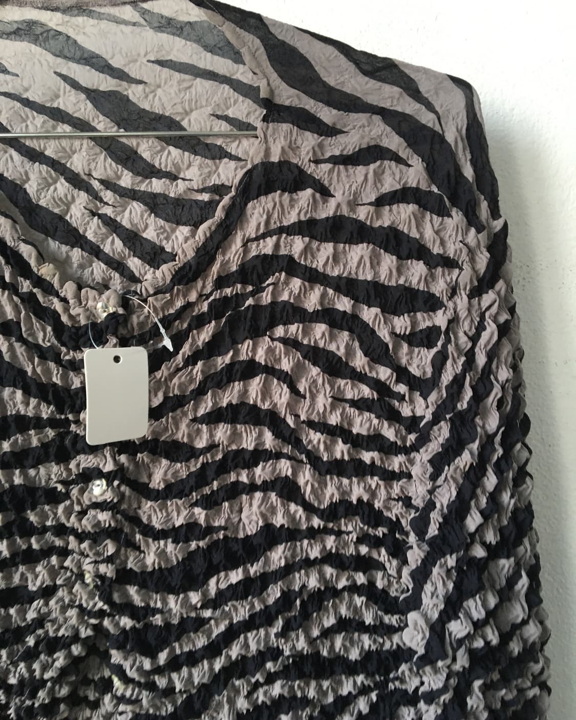 Zebra pattern pleats cardigan 상품이미지3