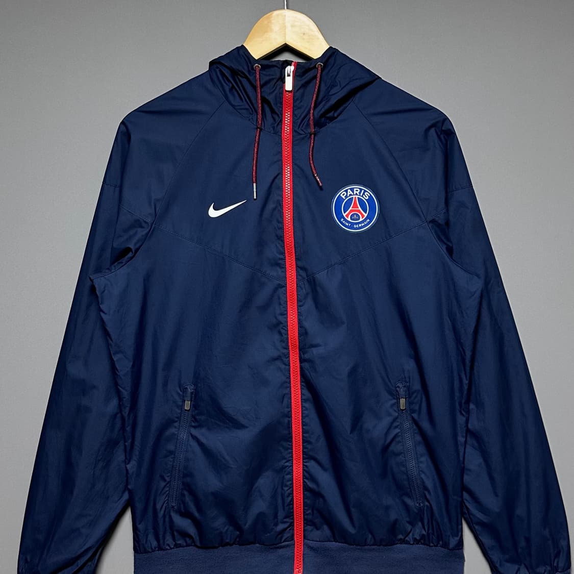 [S]나이키 PSG 네이비 바람막이 상품이미지1