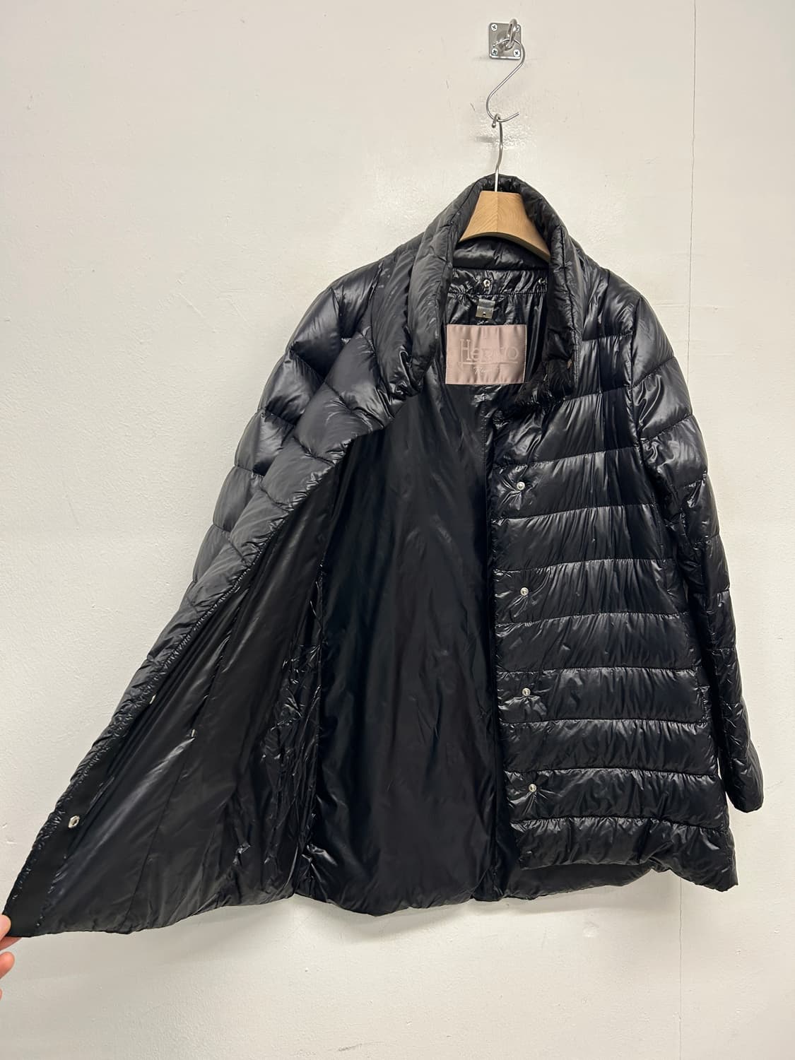 HERNO 에르노 블랙 경량 패딩  상품이미지4