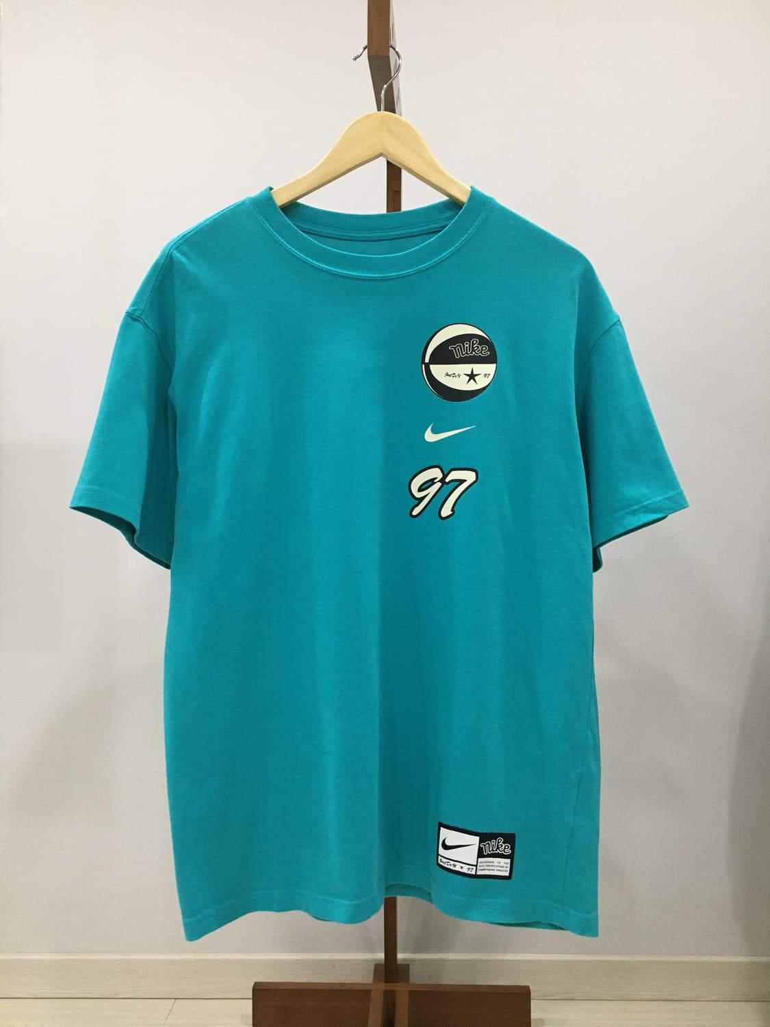 나이키 맥스90 농구티셔츠 상품이미지1