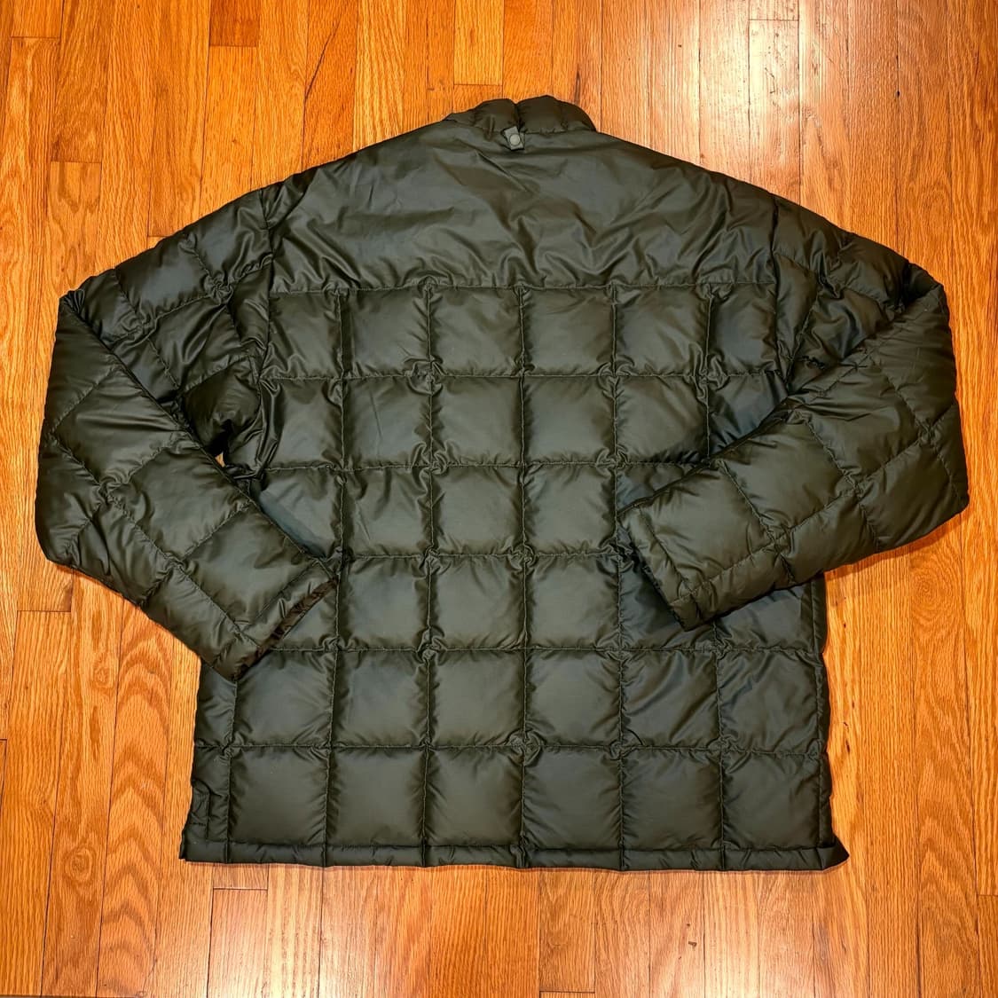 파타고니아 배터시 경량패딩 올리브그린 상품이미지7