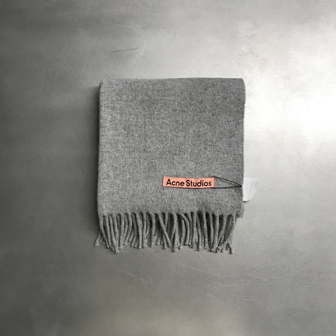 아크네스튜디오 머플러 그레이 상품이미지1