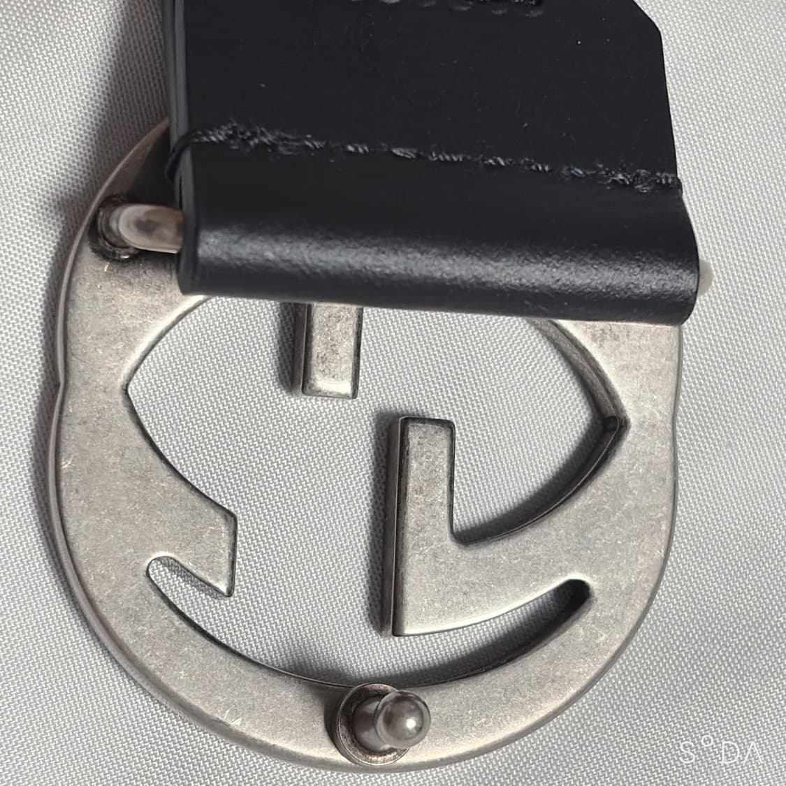 구찌 인터로킹 G 블랙 벨트 은장 105cm 상품이미지9