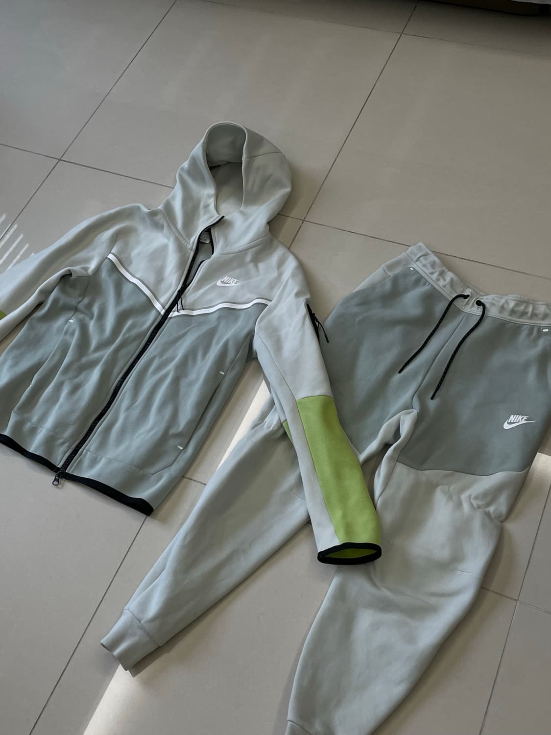 테크팩 (희귀색상) 상품이미지1