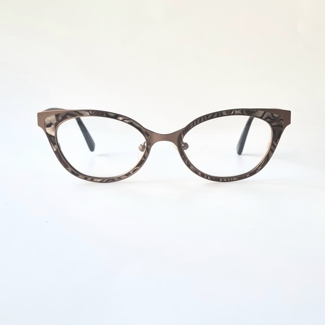 데드스탁 민낯에도 분위기 낼수있는 캣아이 안경테 504 상품이미지2