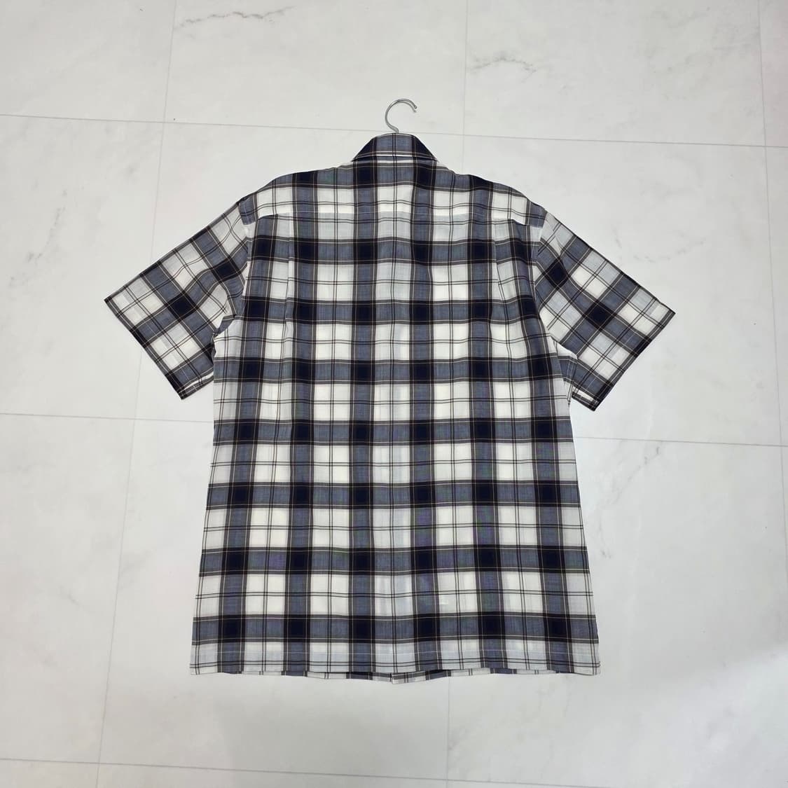 100 닥스 체크 반팔셔츠 네이비 아이보리 폴리 모 혼방 상품이미지4