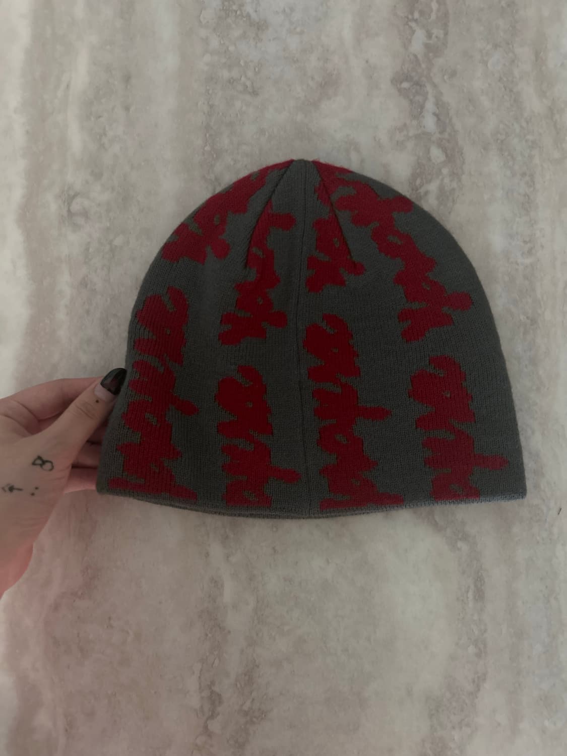 Doodled Jacquard Beanie Gun Metal 상품이미지2