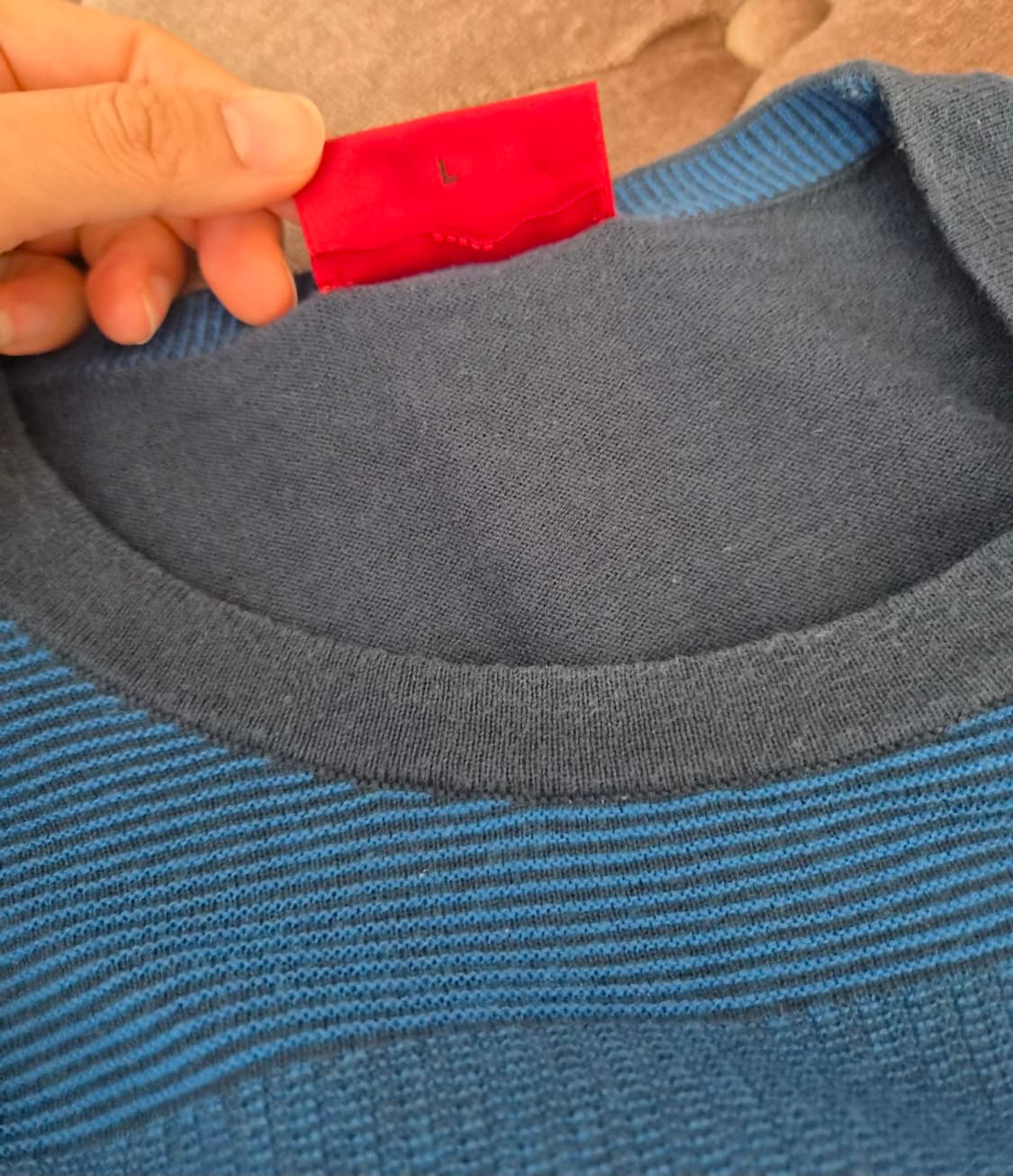 휴고보스 남성 코튼혼방라운드긴팔니트

 상품이미지4