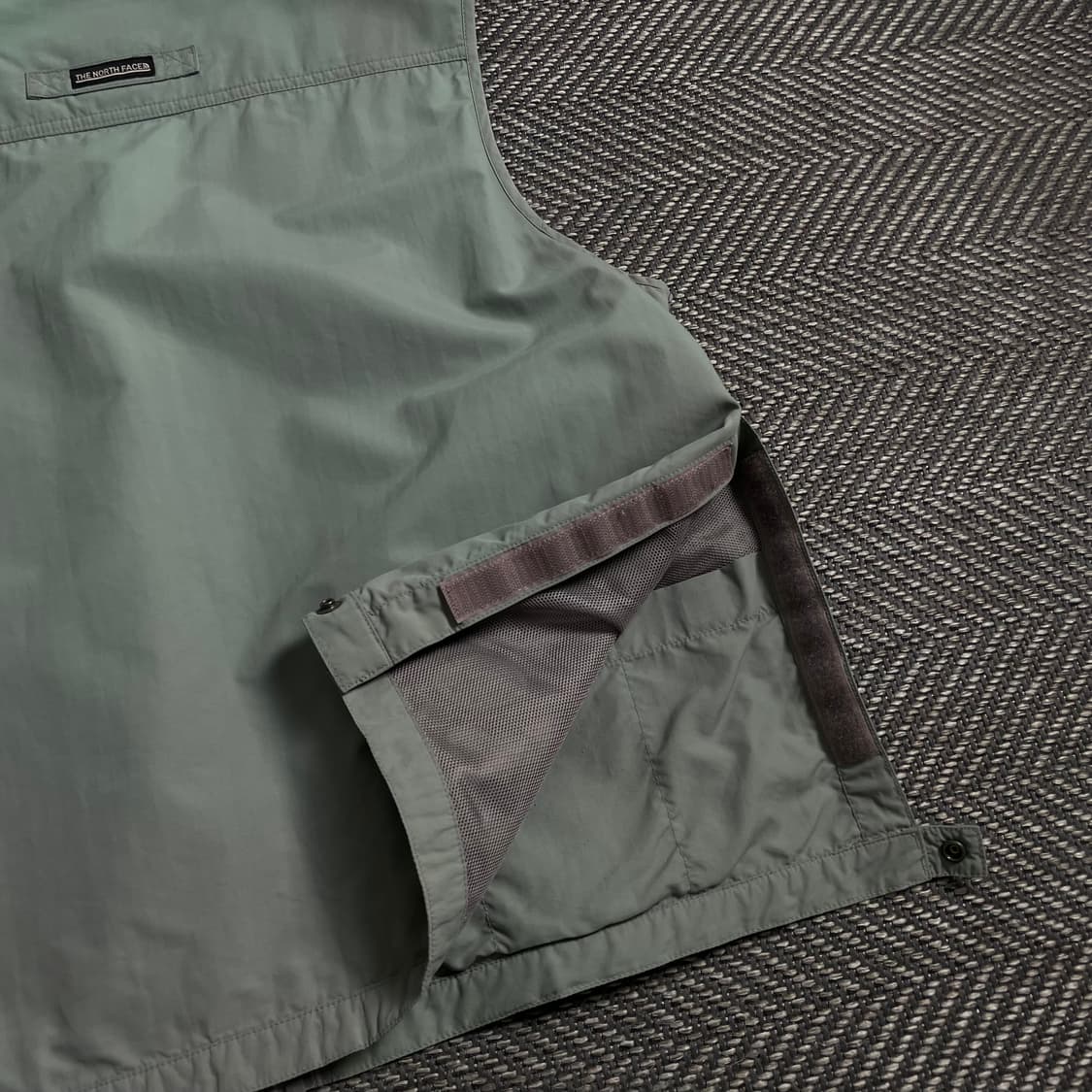 노스페이스 나일론 유틸리티 베스트o 4715 상품이미지4