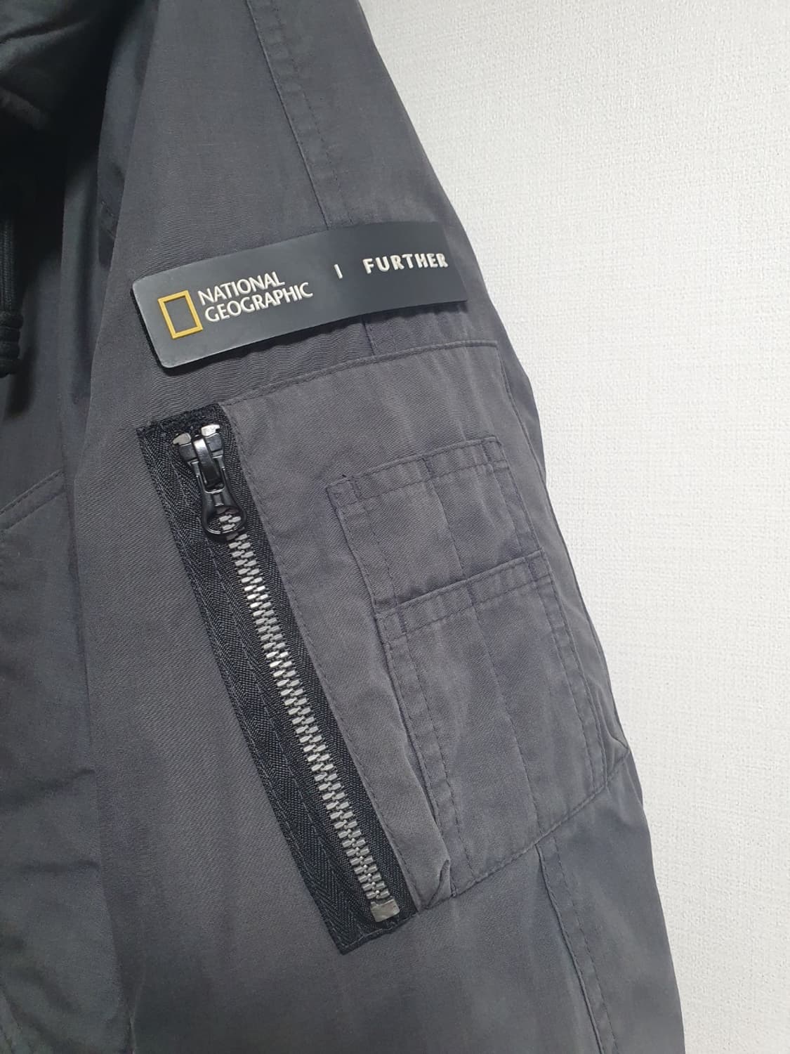 택포가 내셔널지오그래픽 패딩 블루 웨일 구스다운패딩 차콜그레이 100 상품이미지5