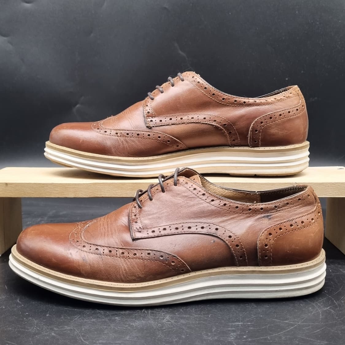 미소페프리페 남성윙팁구두 실사이즈265 상품이미지1