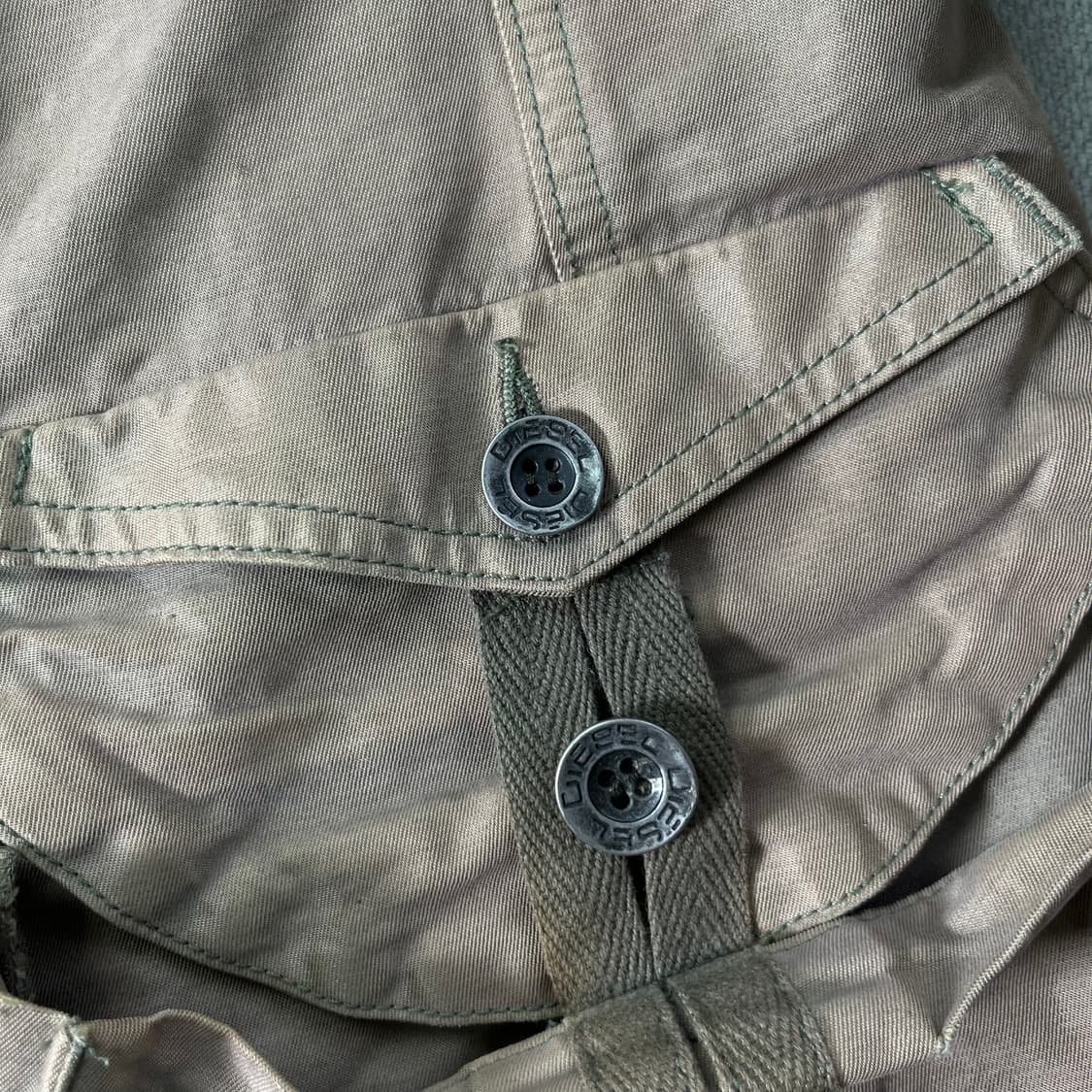 W95 디젤 90s 유광 세틴 사파리자켓 상품이미지4