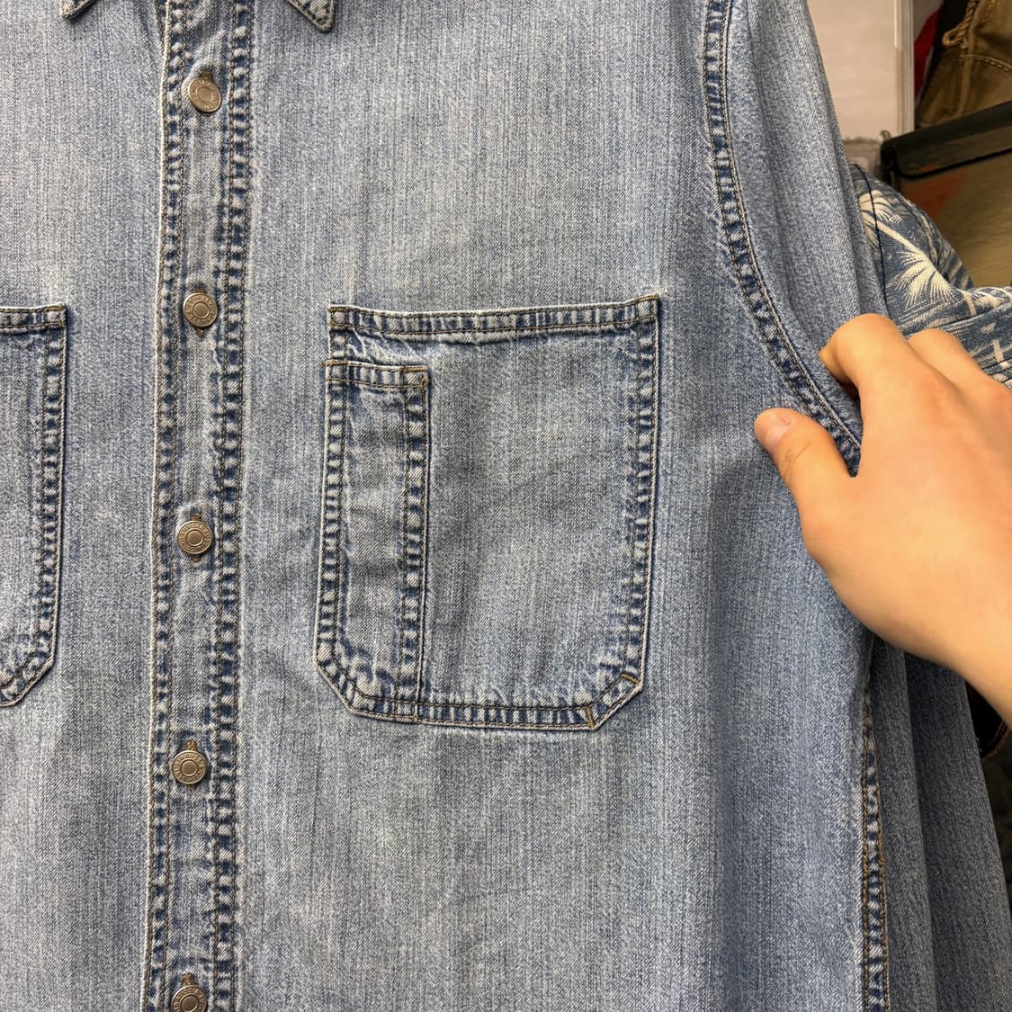 90s 리바이스 드라이굿즈 리벳버튼 워크 데님셔츠 빈티지워싱 N717 상품이미지6