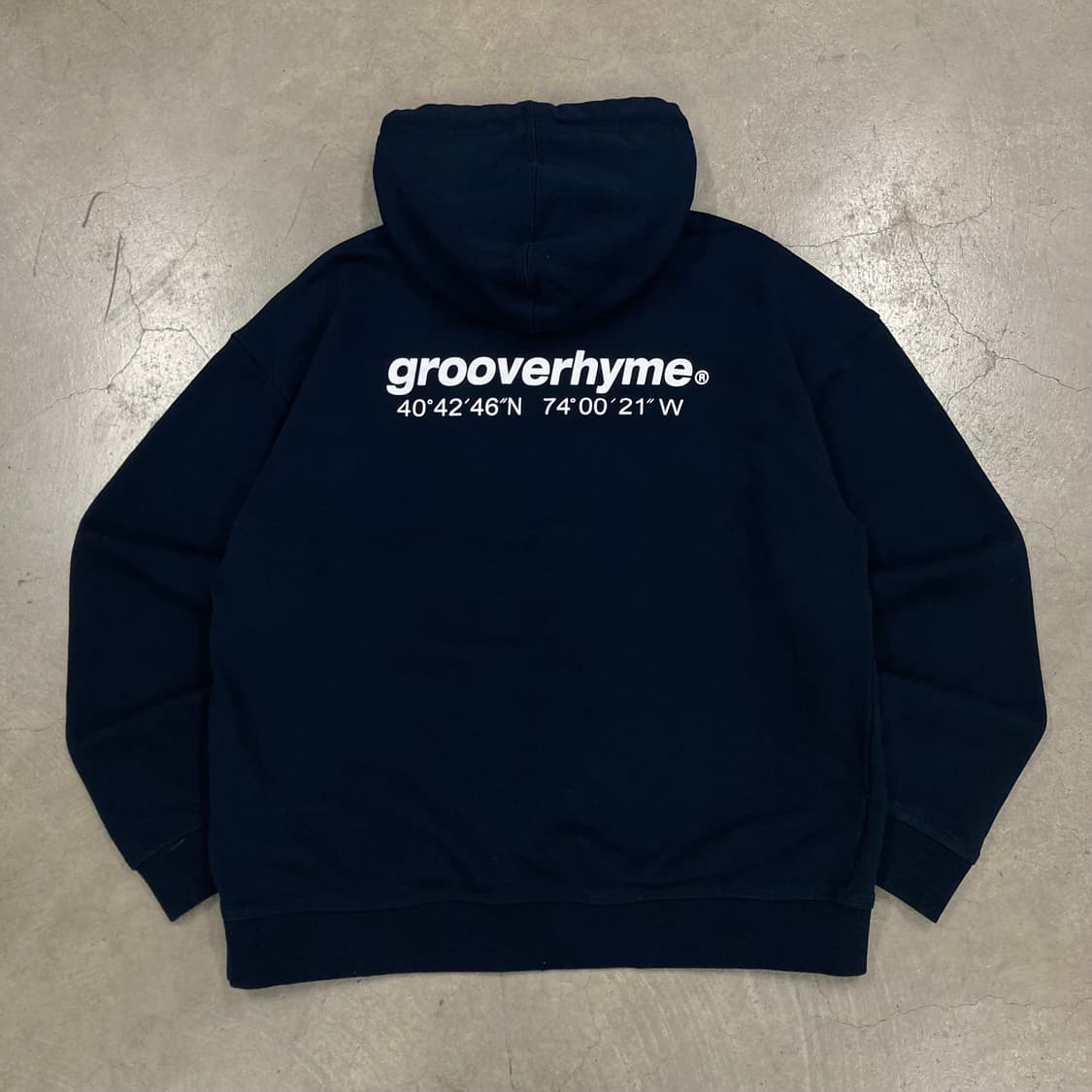 그루브라임 네이비 컬러 스펠아웃 후드티 상품이미지1