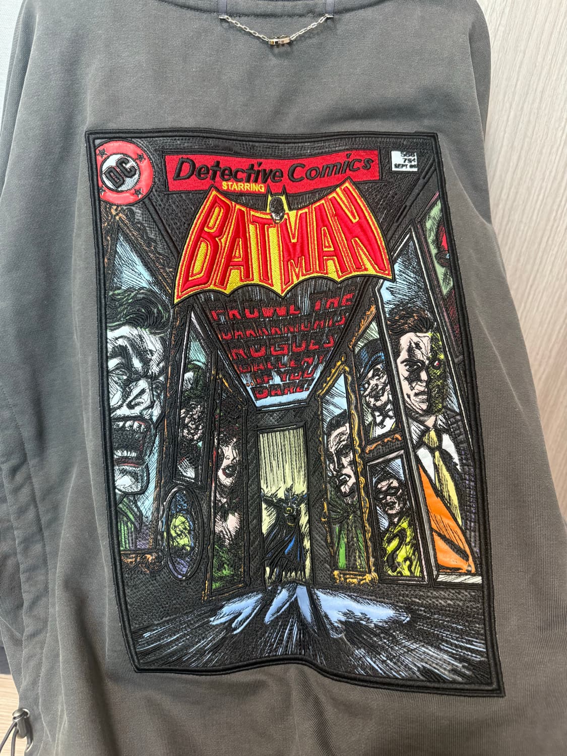 송지오 옴므 베트맨 콜라보 25FW 상품이미지5