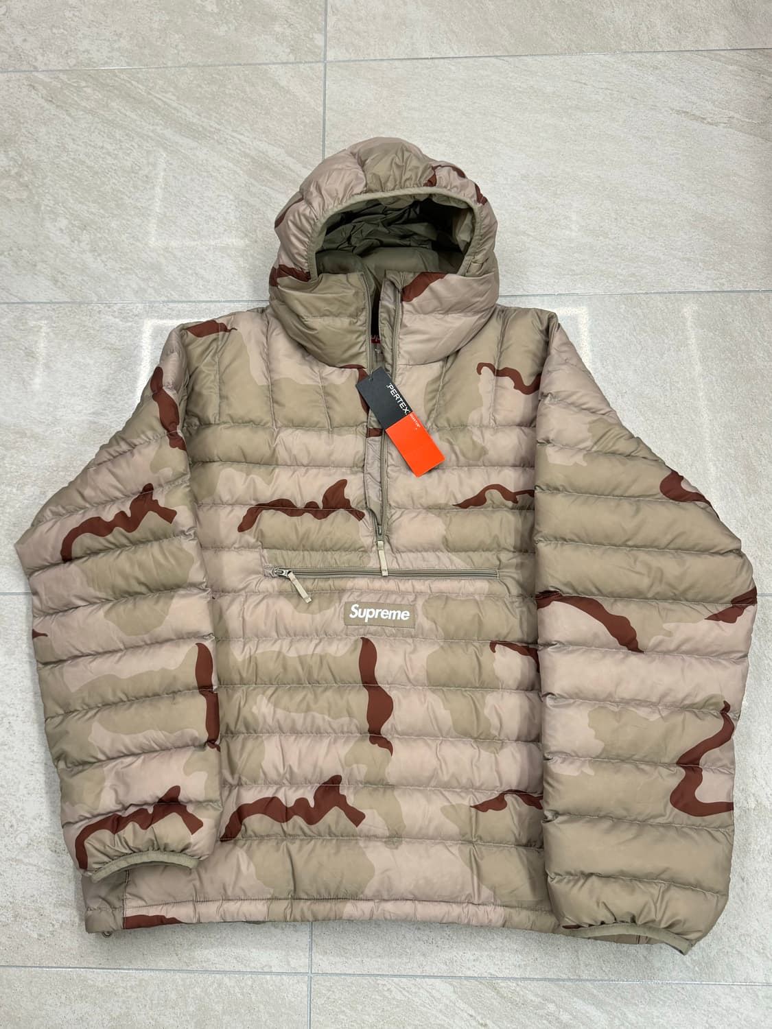 슈프림 아노락 패딩 카모 XL 새상품 상품이미지1