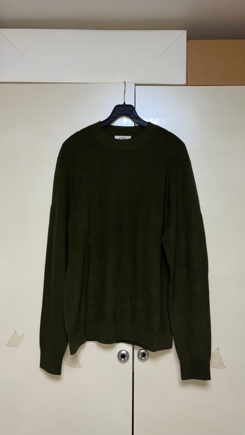COS 코튼 스웨터 카키 (L 사이즈) 상품이미지1