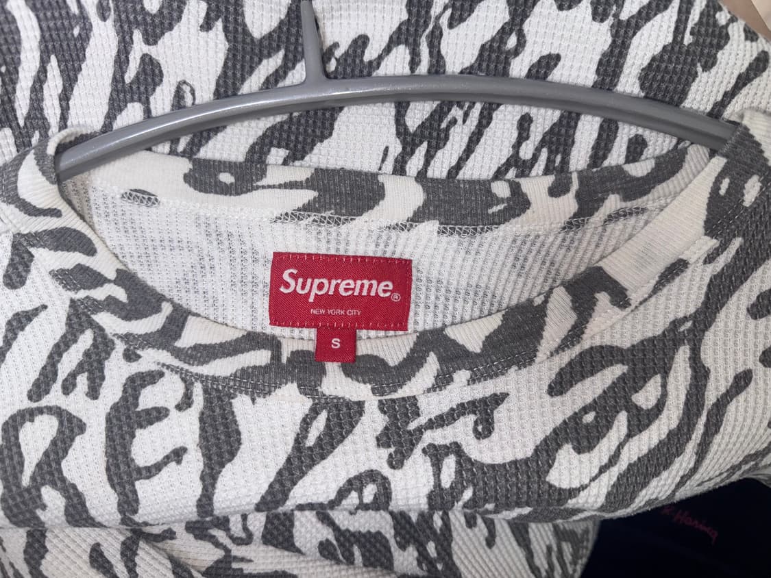 Supreme Drip Thermal White 상품이미지3