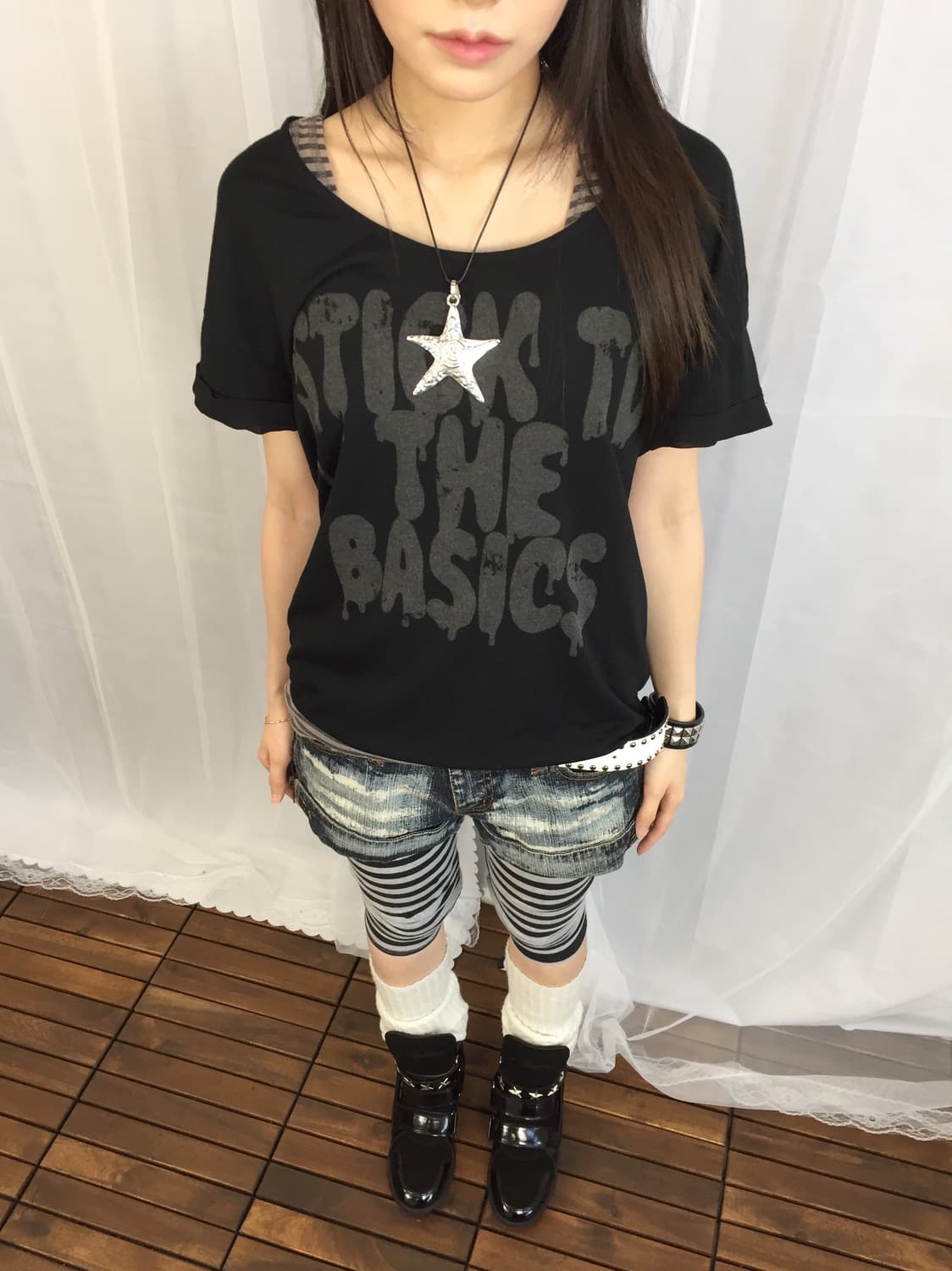 ‘OZOC Y2K Black Graphic T-Shirt 상품이미지1