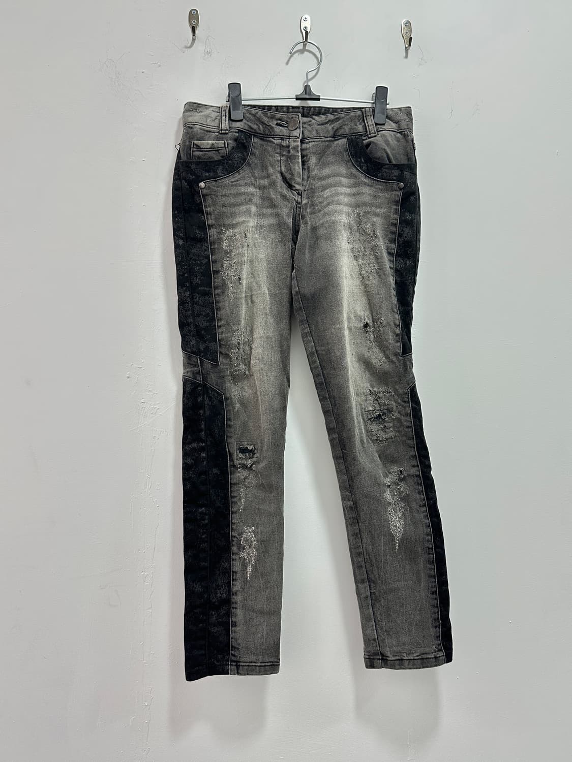 D.Demoo black distressed denim pants 상품이미지3