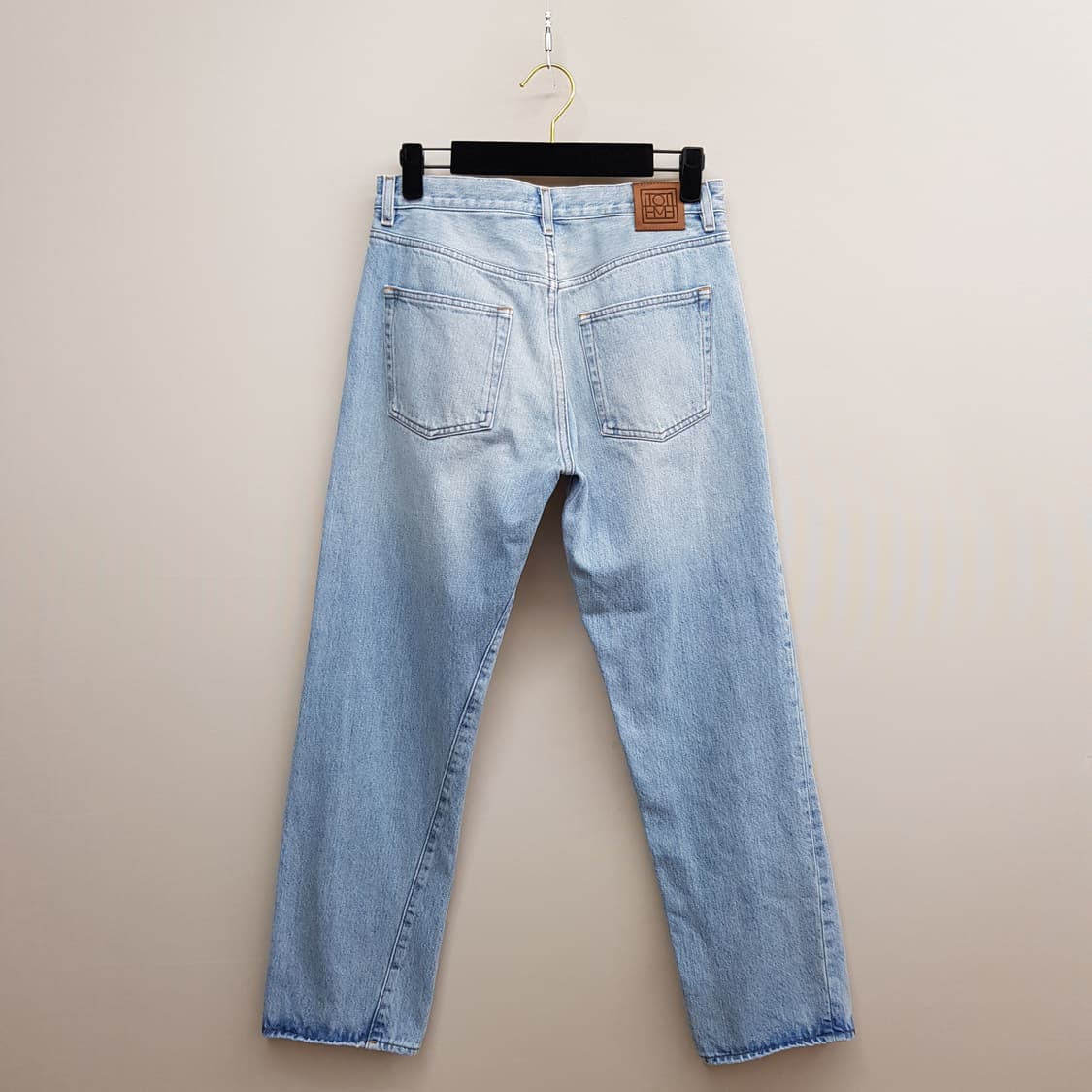 토템 TOTEME 트위스트  데님 팬츠 27사이즈 상품이미지4
