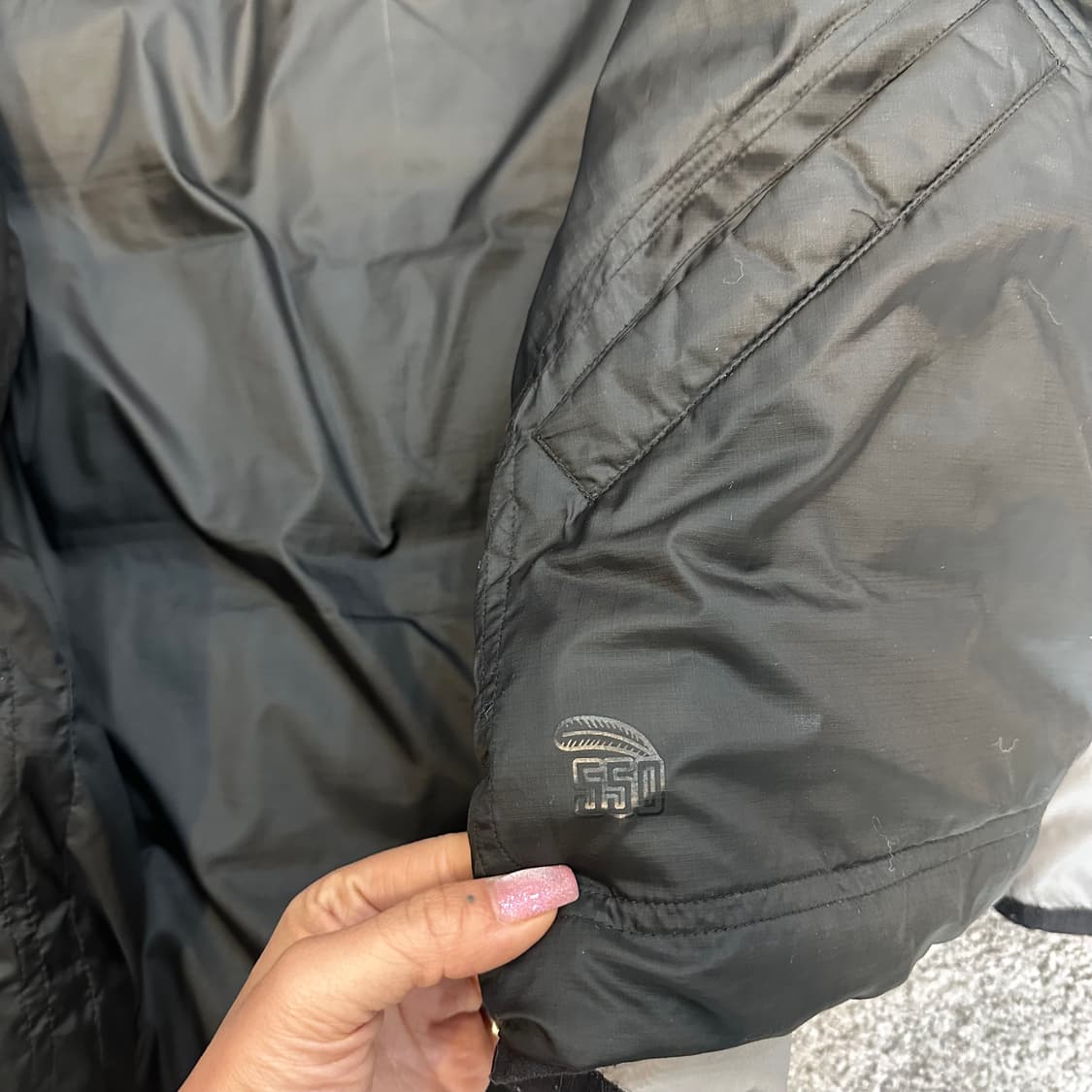 나이키 550 하이브리드 리버서블 다운 패딩M 상품이미지6