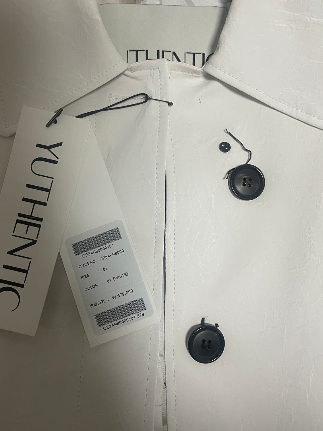 유센틱 레더 라이크 코트형 패딩 화이트 01 상품이미지6