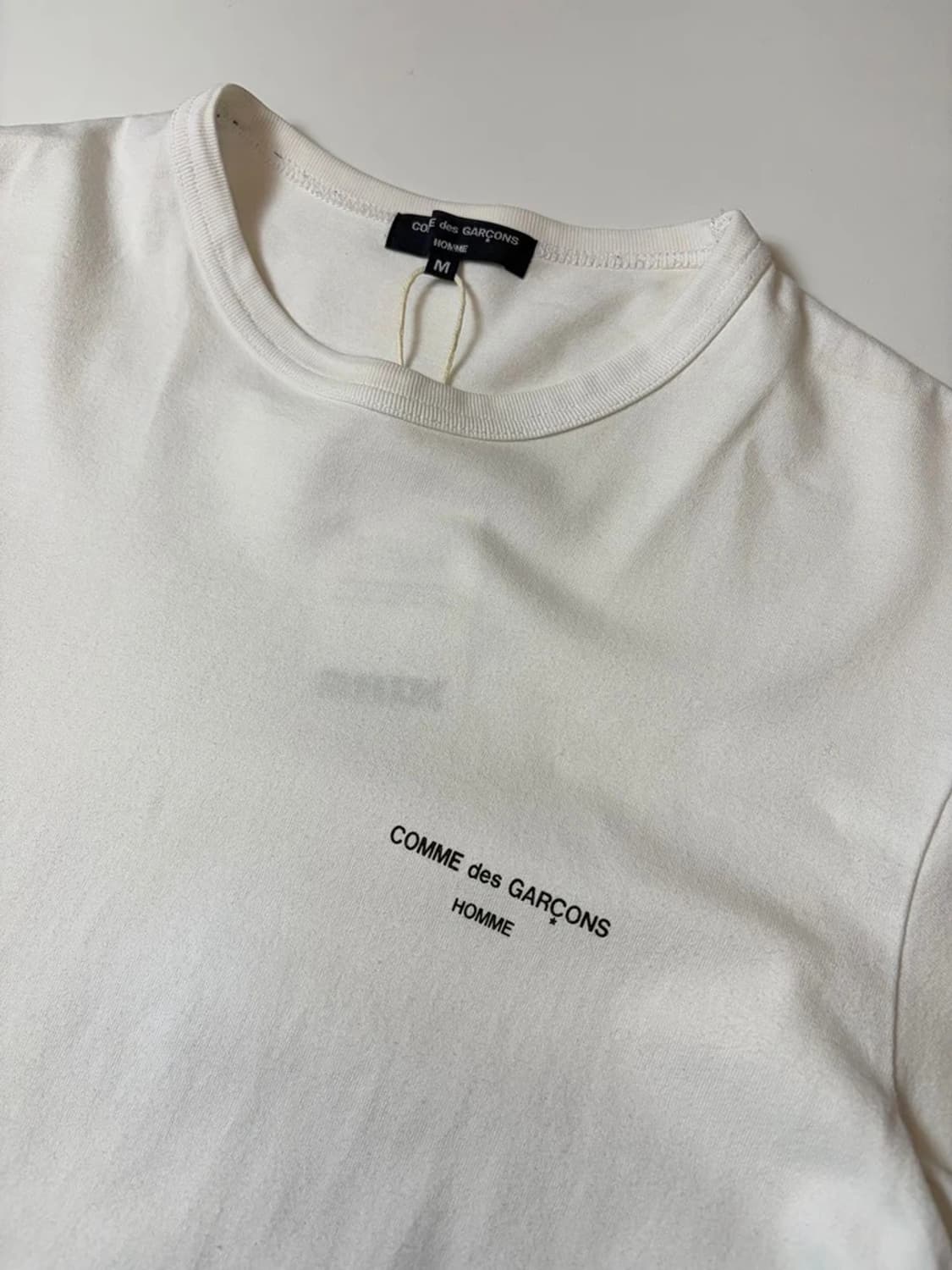 꼼데가르송 옴므 베이직 로고 반팔 티셔츠 PN9560 상품이미지3