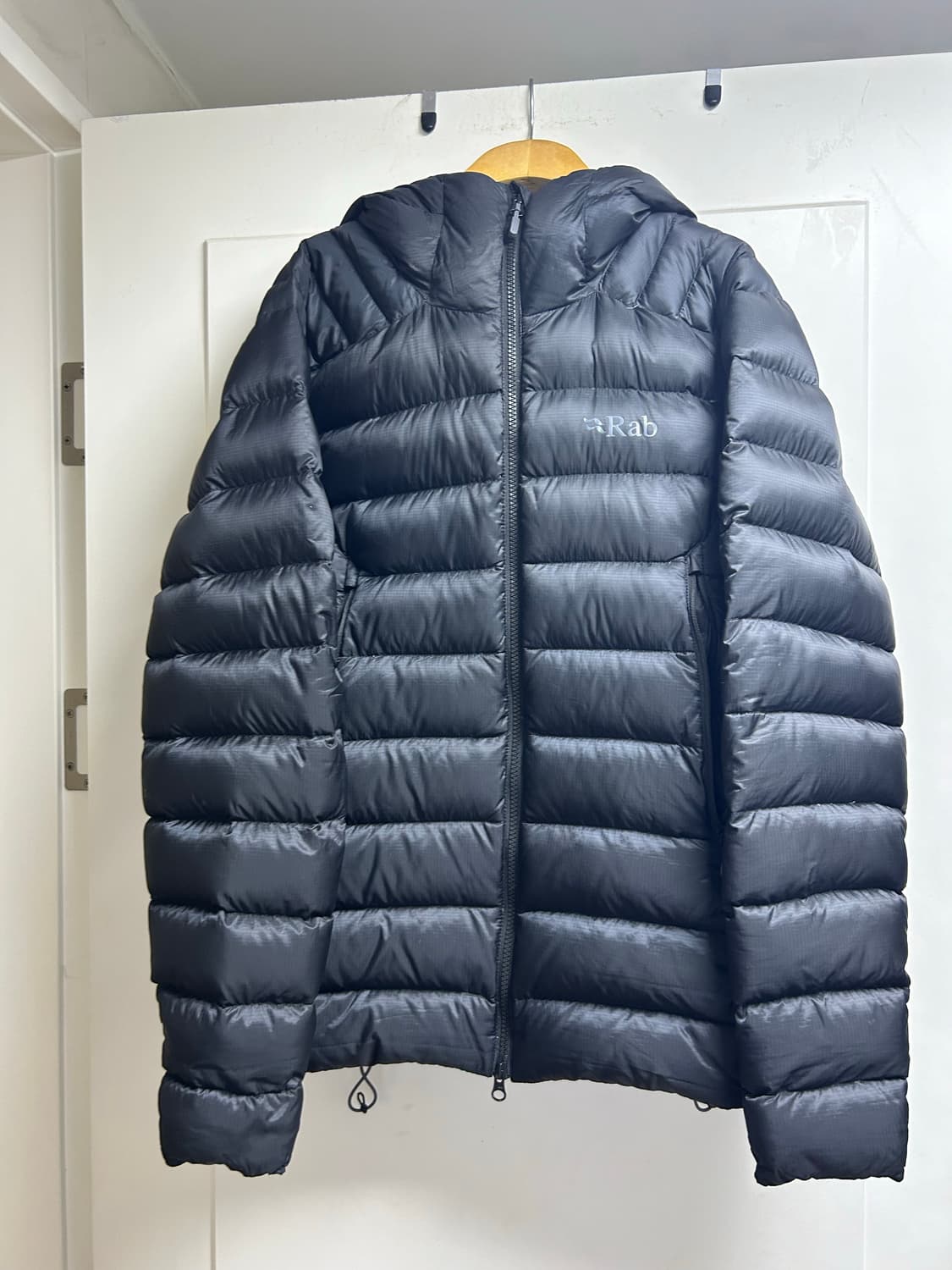 Rab 랩 경량 패딩 블랙 색상 UK S  상품이미지2
