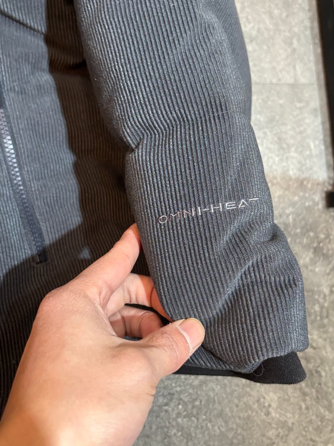 컬럼비아 코듀로이 골덴 구스다운 패딩 110사이즈 상품이미지4