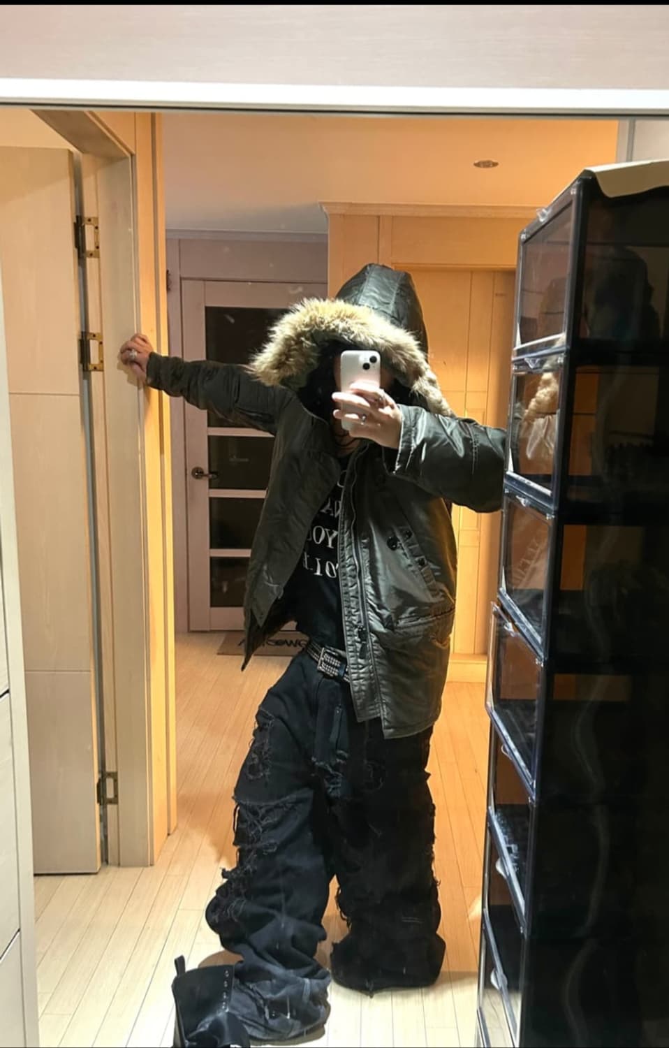 에모스탠스클럽 재패니즈 디스트로이드 와이드 배기 진 3 상품이미지4